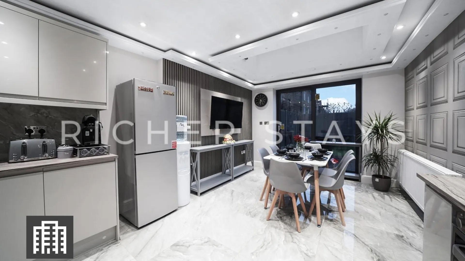 Hackney Suites - En-Suite Rooms & Amenities Londres