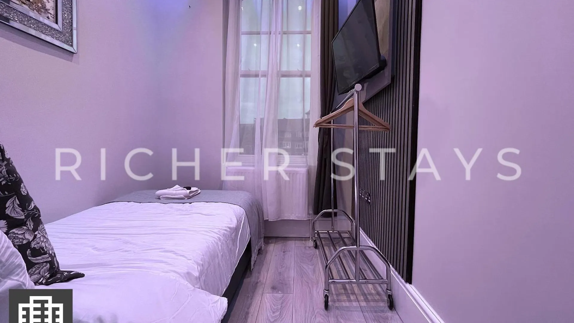 Hackney Suites - En-Suite Rooms & Amenities Londres