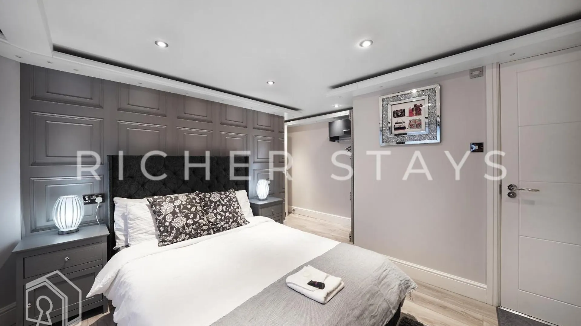 Hotel Hackney Suites - En-Suite Rooms & Amenities Londres