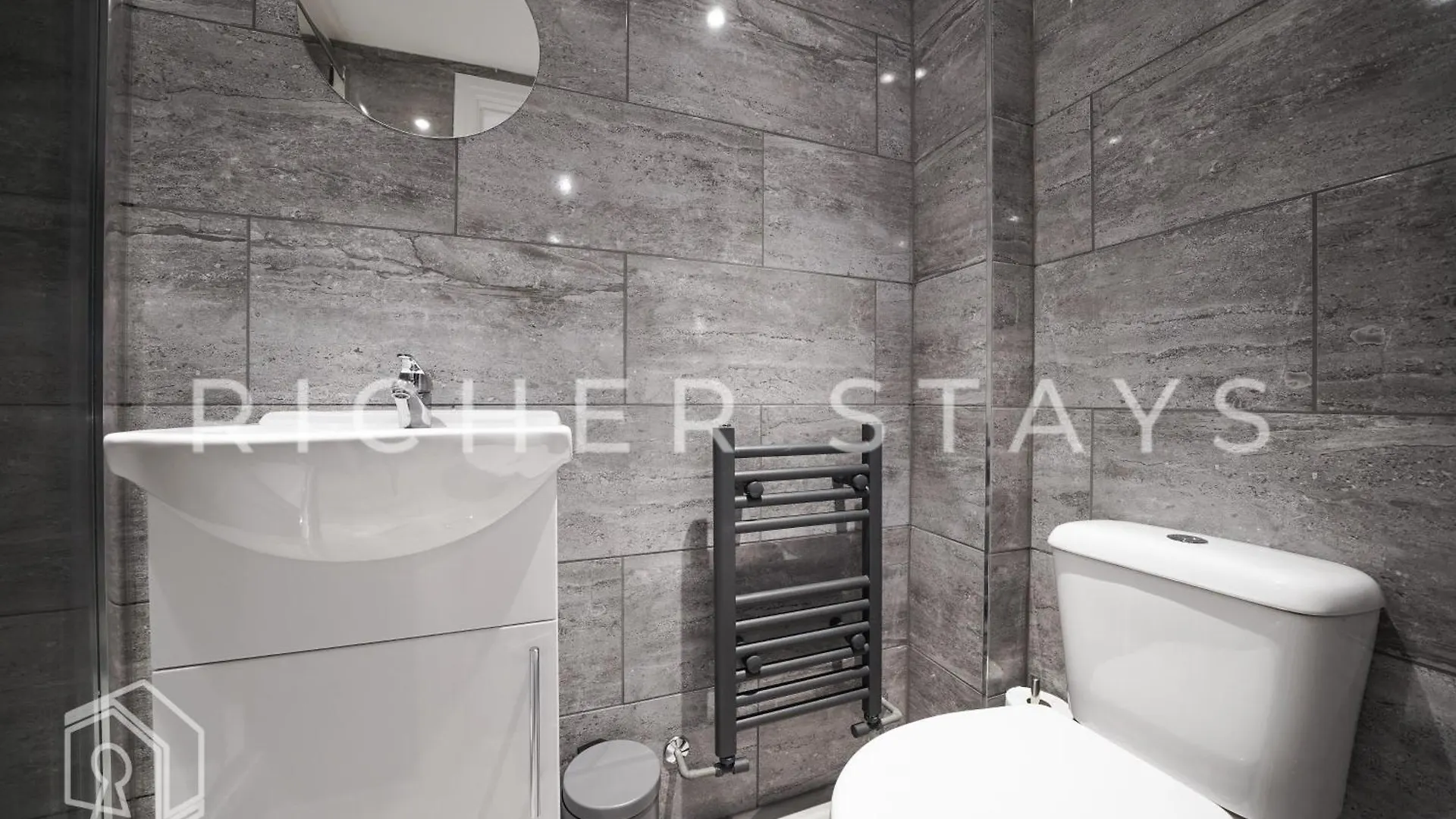 Hotel Hackney Suites - En-Suite Rooms & Amenities Londres