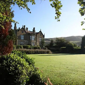 Falcon Manor 4* Settle