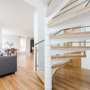 Excel Majestic Apartment