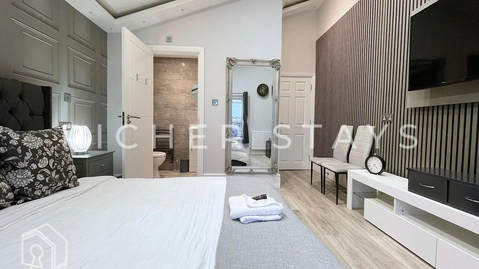 Hackney Suites - En-Suite Rooms & Amenities London Hotel