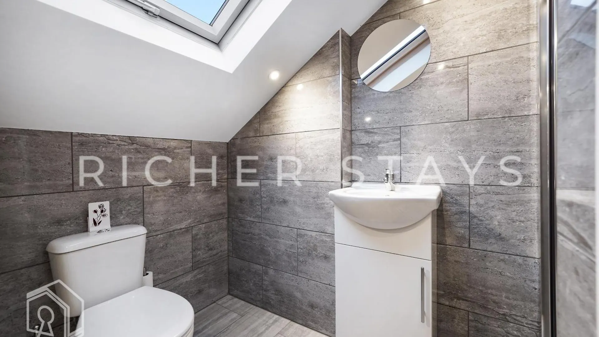 **** Hotel Hackney Suites - En-Suite Rooms & Amenities London United Kingdom